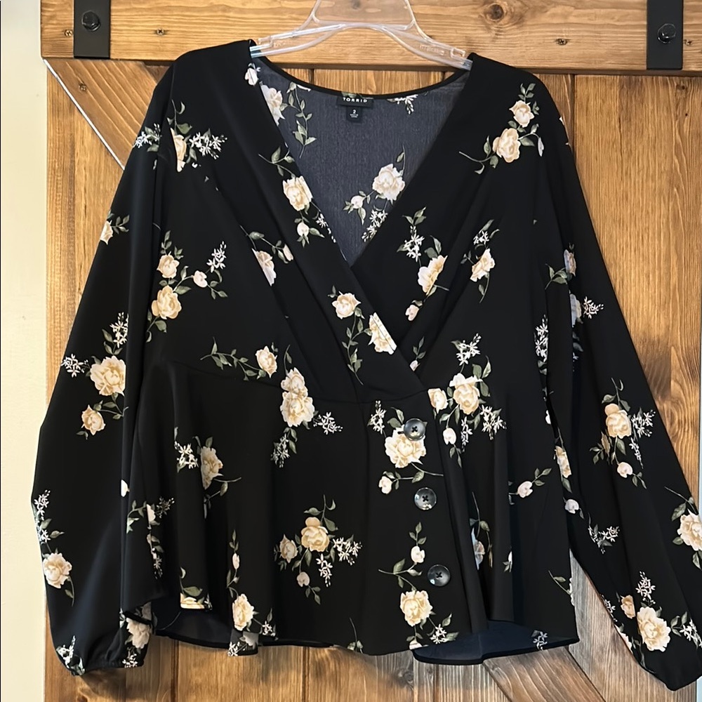 Torrid Black Floral Peplum Blouse
